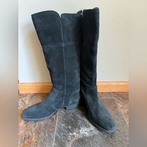 Women’s UGG Sorensen black suede tall zipper waterproof classic  boots. Size 9.5